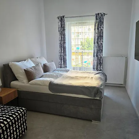 Sun Towers Garden Apartment